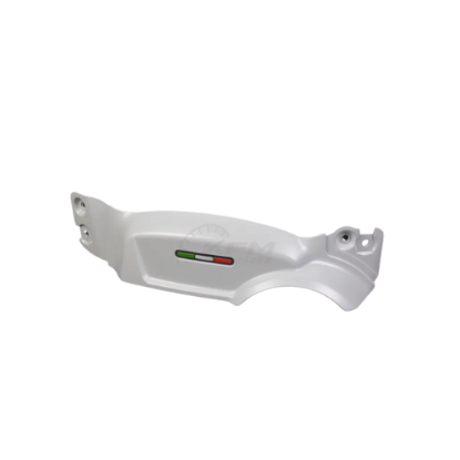 Cover fuel tank front